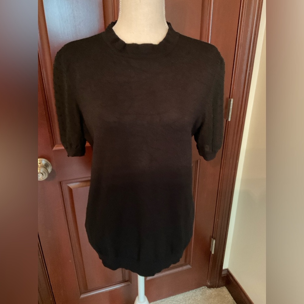 Ladies Dress Sweater. Sz. Medium
